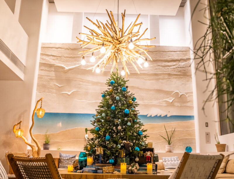 【葉山うみのホテル】ビーチサイドクリスマス2022　海が見えるホテルで特別な時間を演出