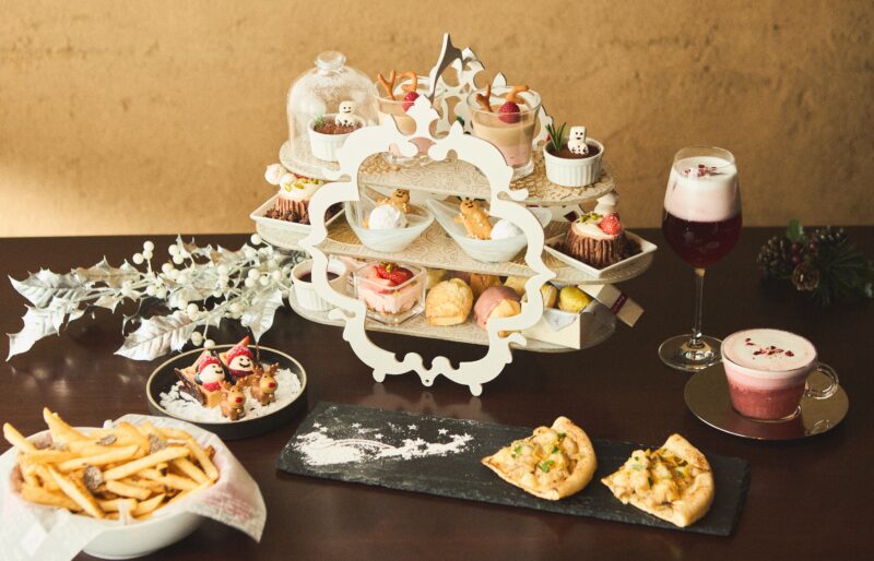 クリスマスはやっぱり「いちご」!ホテル&レジデンス六本木の期間限定ジュエルアフタヌーンティーを12月1日より提供開始