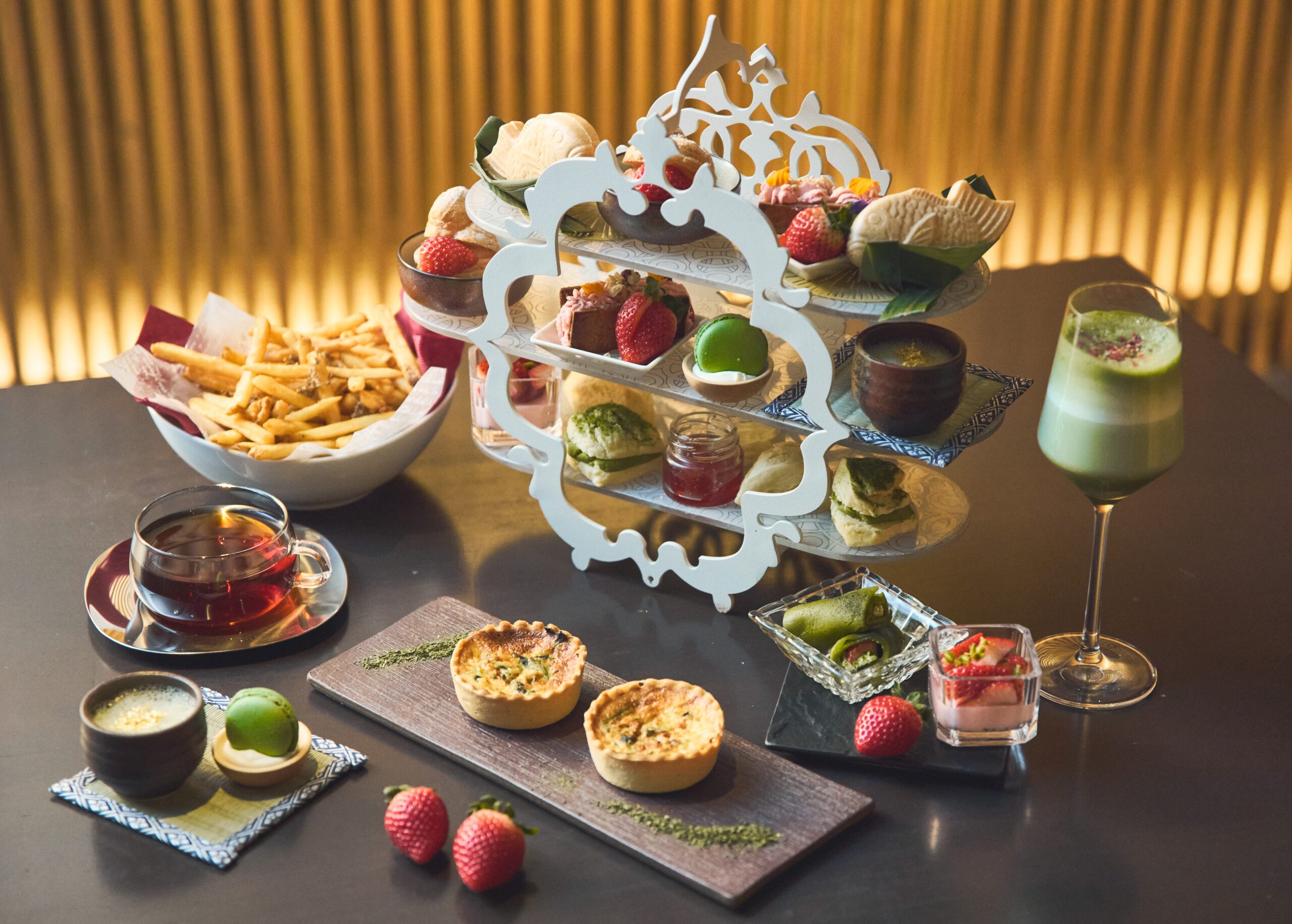 期間限定「Strawberry×Matcha Jewel Afternoon Tea」 ホテル