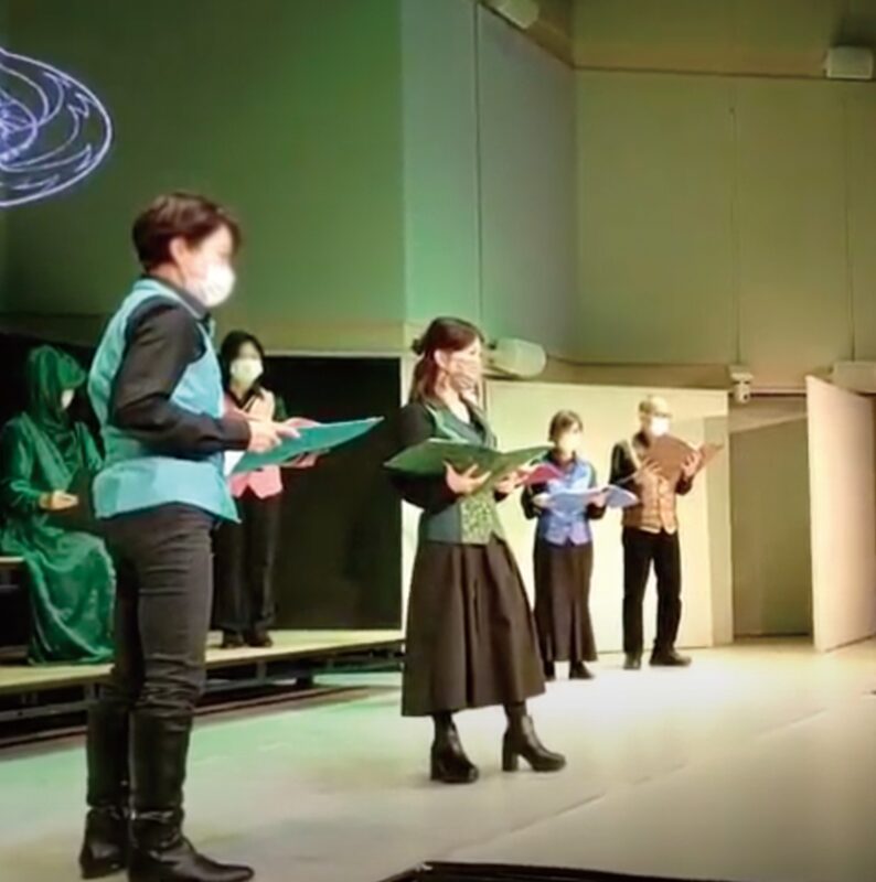 デザイナーの「仕事」と「プライベート」 <br> -グラフィックと芝居の交差点-