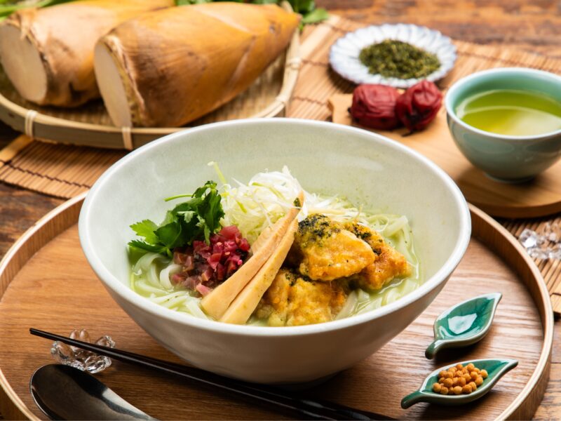 『春を味わう静岡茶のフォー』が3月3日（火）より期間限定で復刻。国産米麺と静岡茶、日本生まれの素材が織りなす軽やかな一杯【COMPHO】