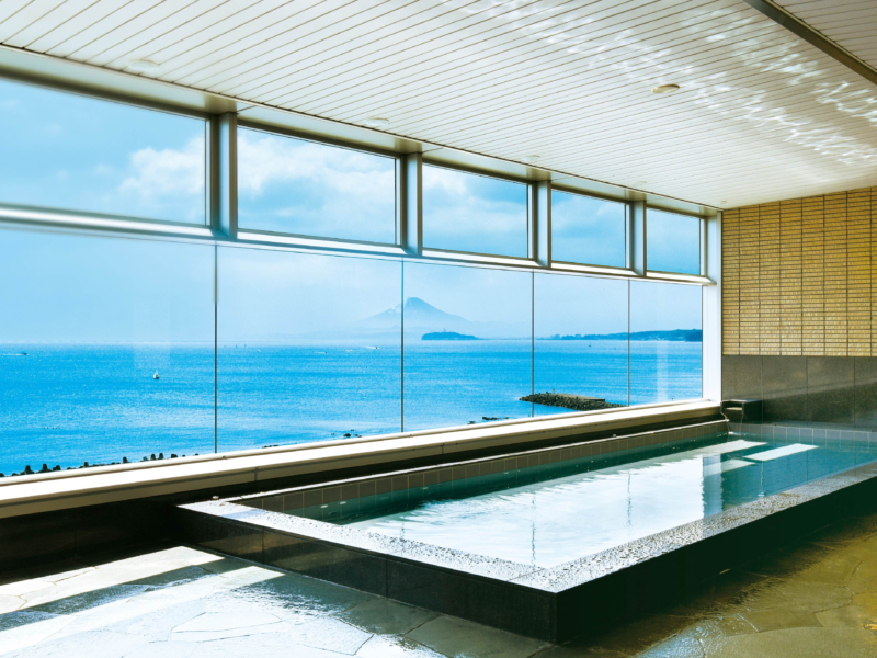 【平日限定のご褒美】葉山うみのホテル、海を眺める「日帰り温泉＆食事プラン」を5月1日より予約開始